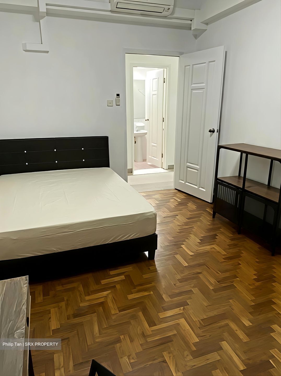 Versailles (D15), Condominium #635968991